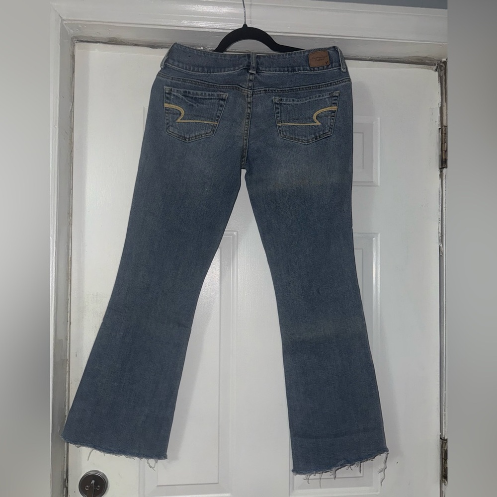 ✨ American Eagle Artist Bootcut Jeans Size 4 Raw Hem Distressed ✨ - Picture 7 of 15